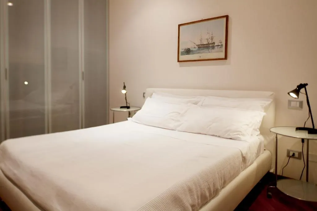 Exclusive Aparthotel La Reunion Равенна Отель
