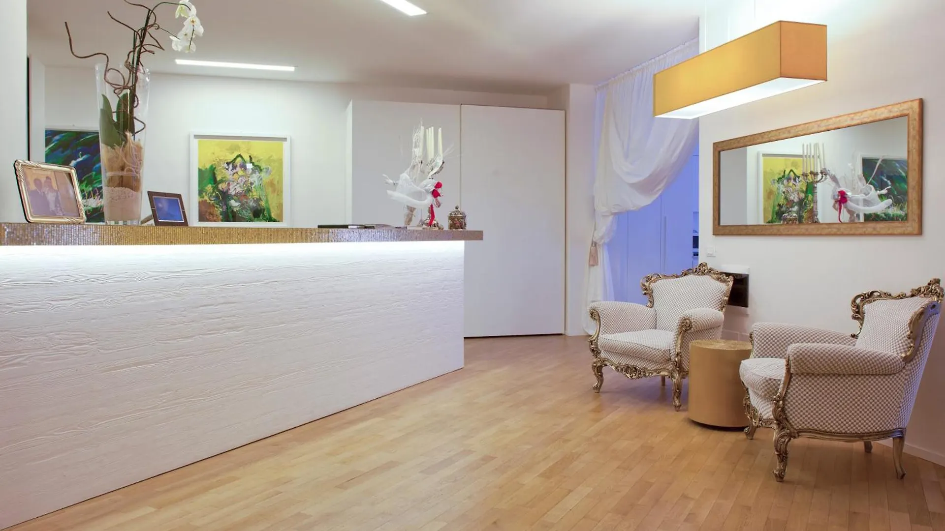 Отель Exclusive Aparthotel La Reunion Равенна