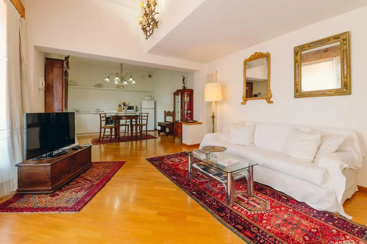 **** Отель Exclusive Aparthotel La Reunion Равенна Италия