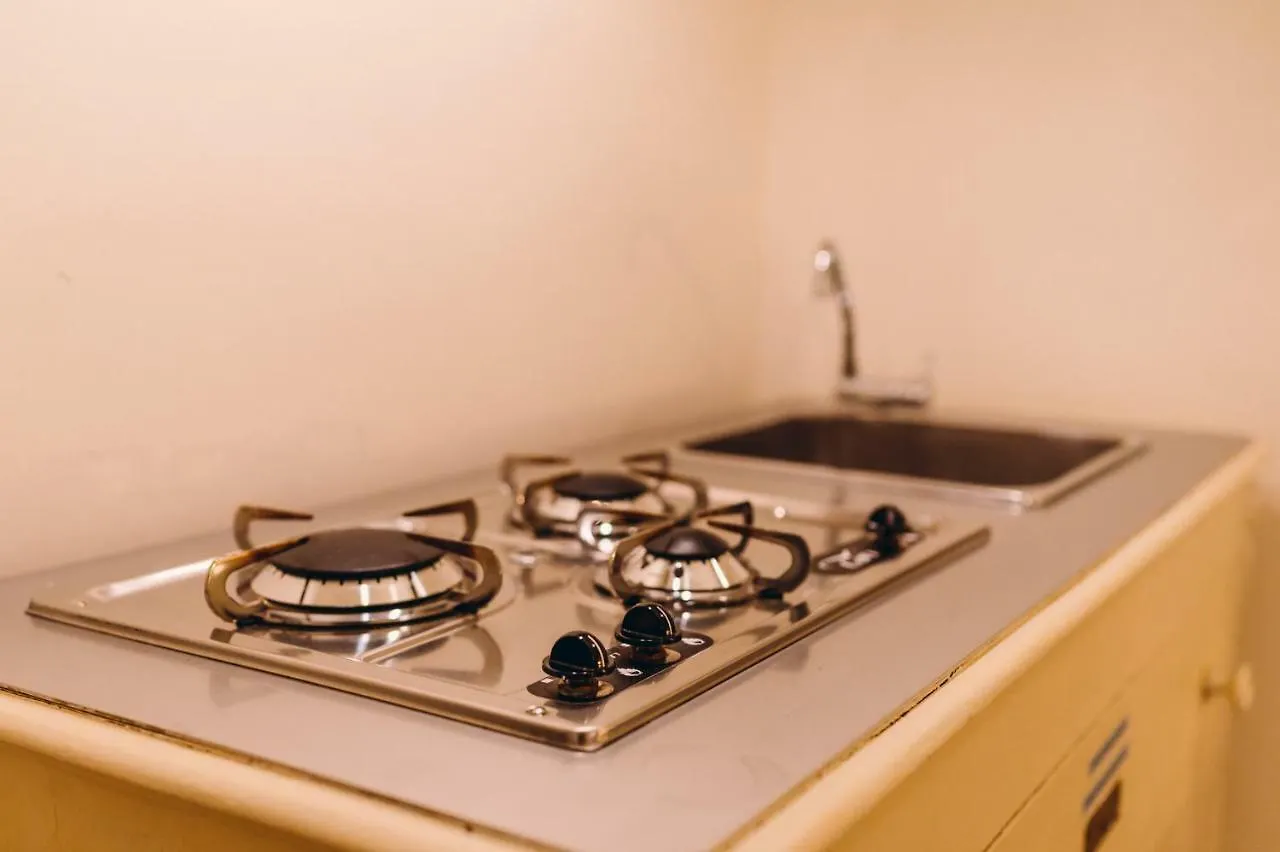 Exclusive Aparthotel La Reunion Равенна