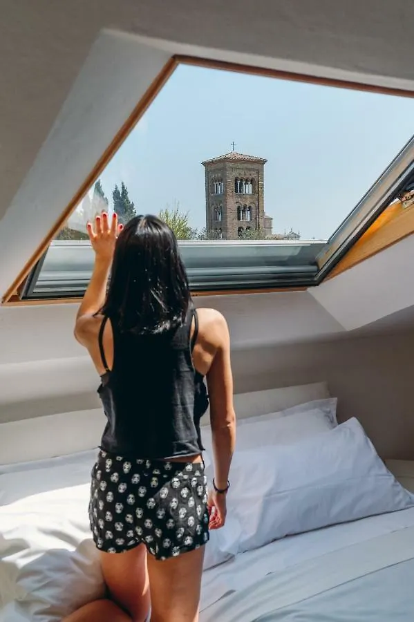 Exclusive Aparthotel La Reunion Равенна